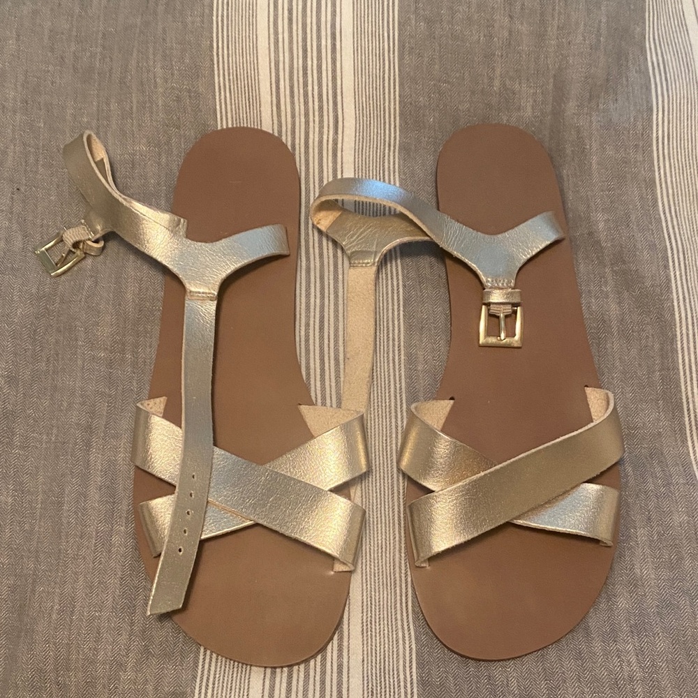 Elegant Gold Strappy Sandals